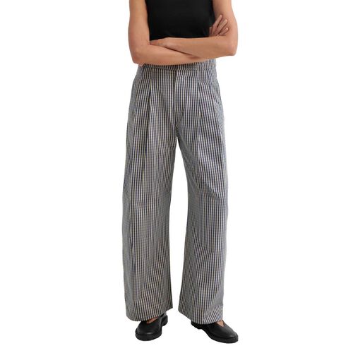 Kowtow Sculpt Pant